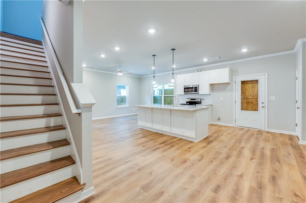 960 Lawton Street SW