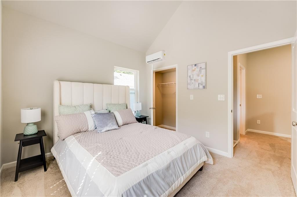 958 Lawton Street SW