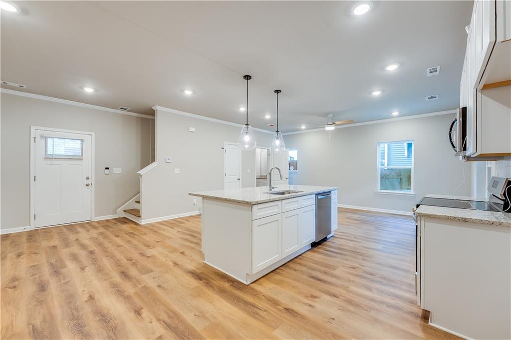 964 Lawton Street SW