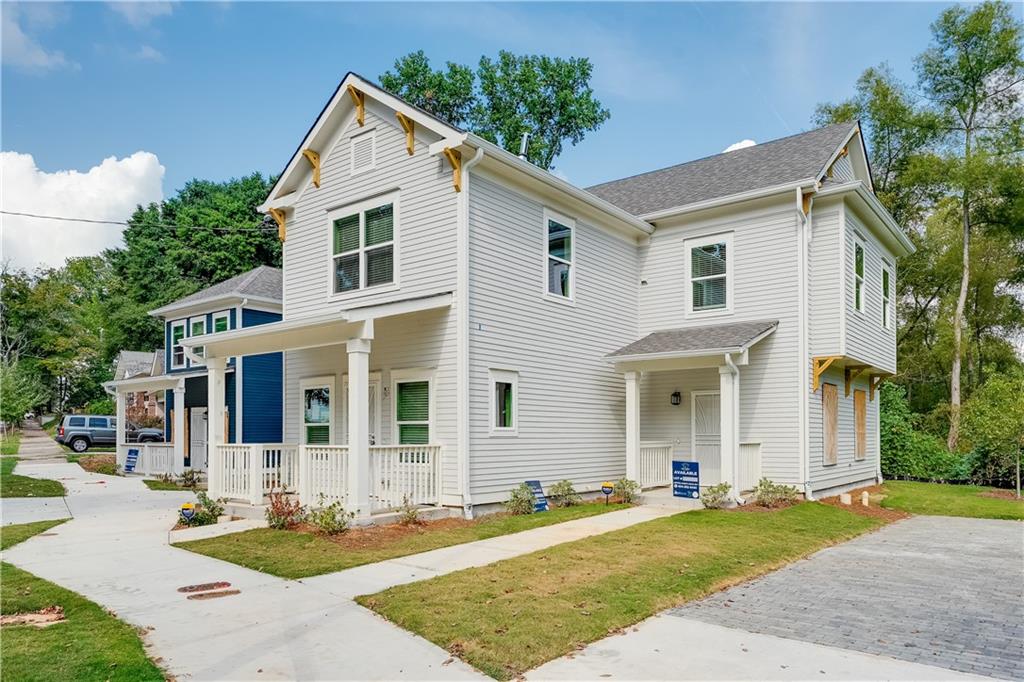 964 Lawton Street SW