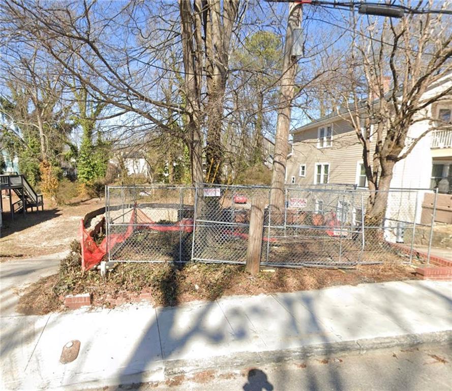 1053 M L King Jr Drive NW