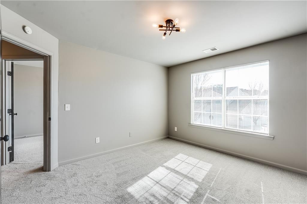 3142 Imperial Circle SW