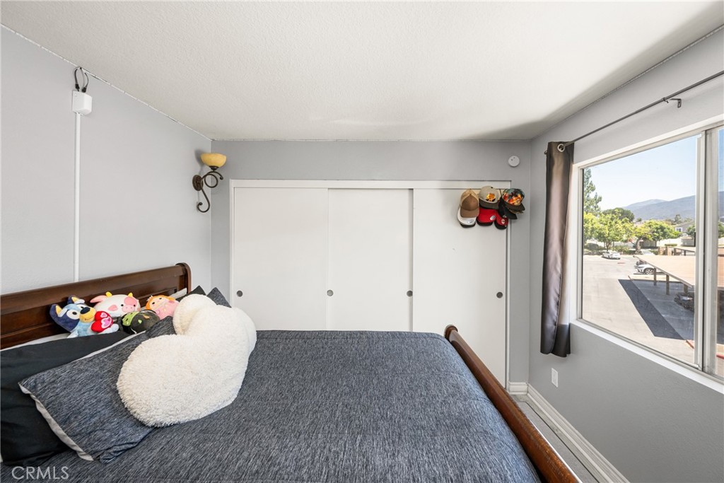 2564 Avenida Del P201