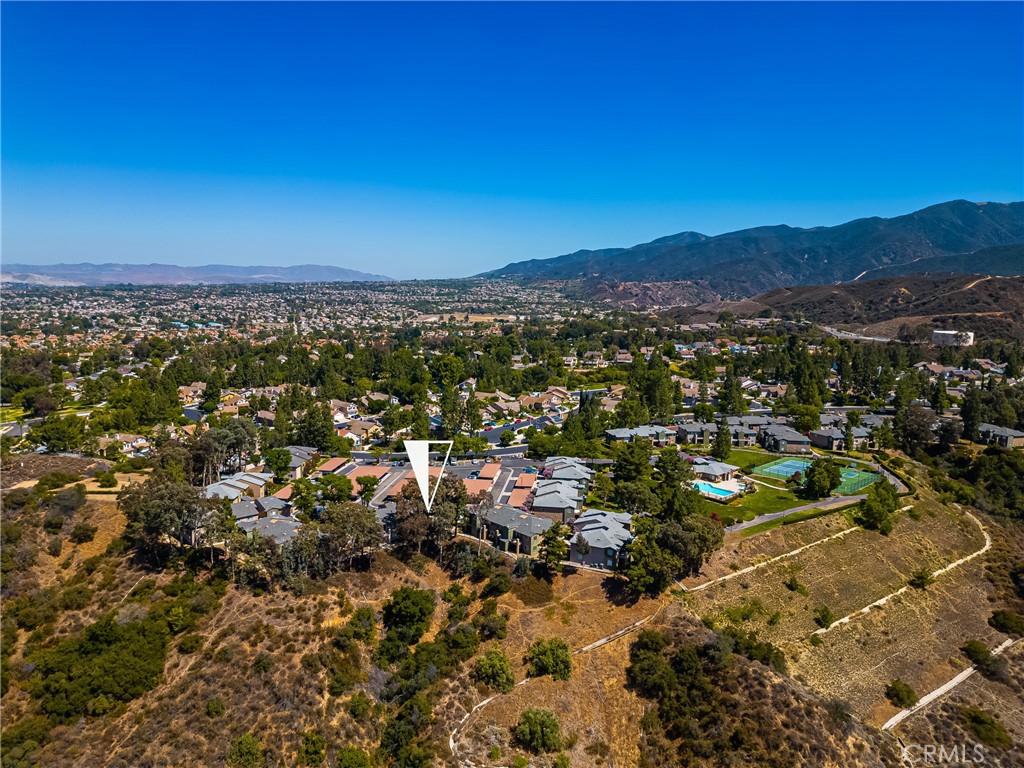 2564 Avenida Del P201