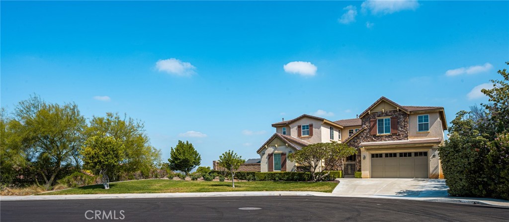 12652 Twin Peak Court