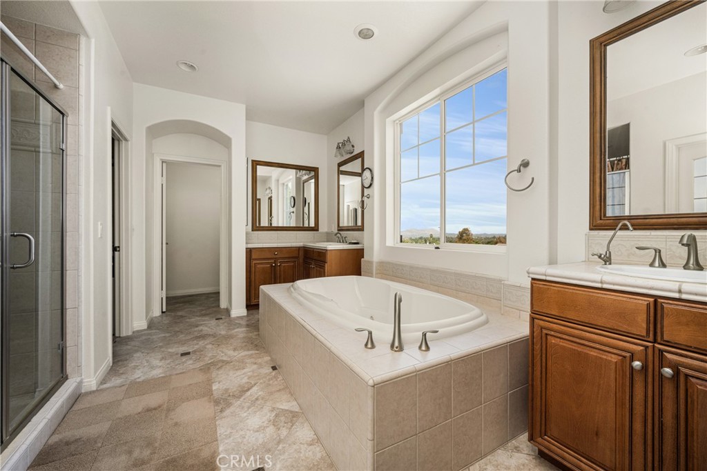 12652 Twin Peak Court