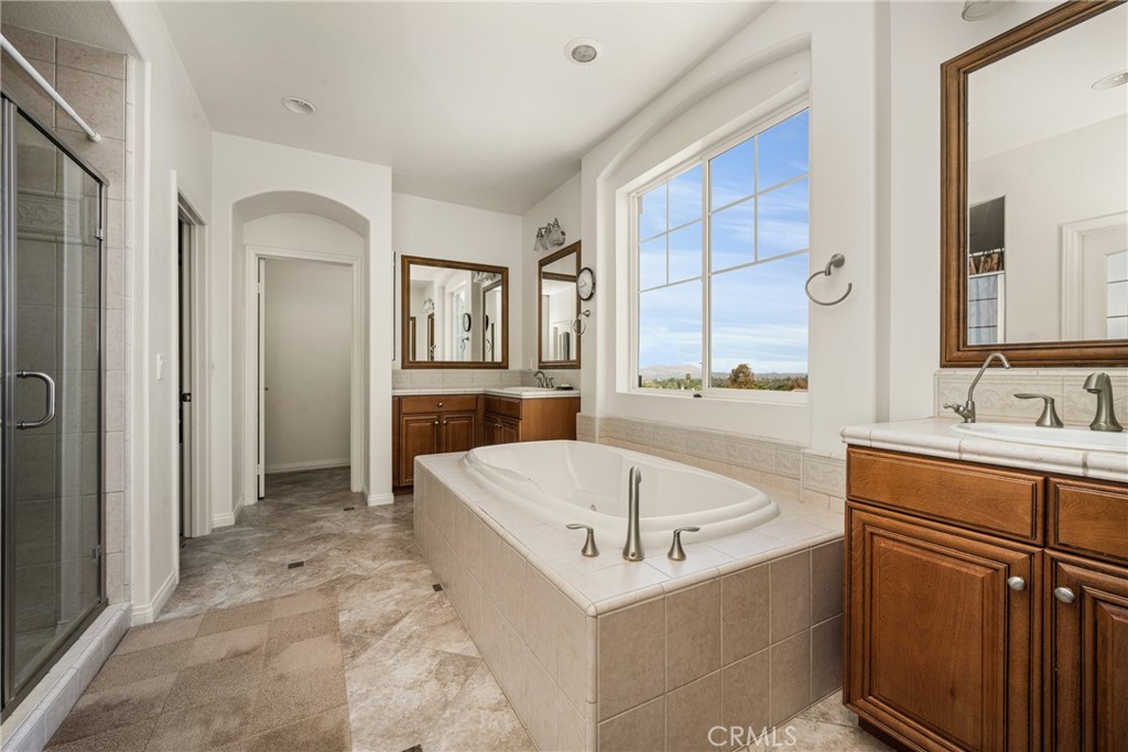 12652 Twin Peak Court