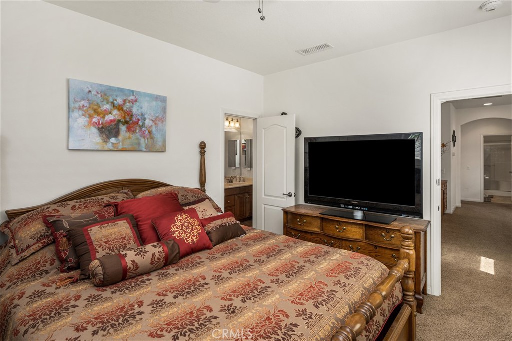 12652 Twin Peak Court