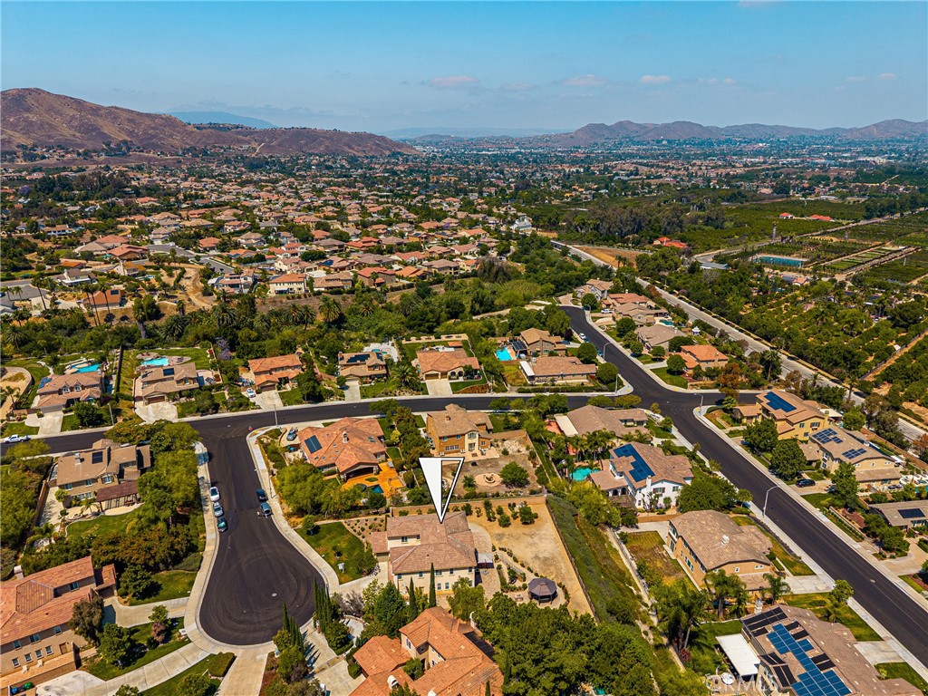 12652 Twin Peak Court