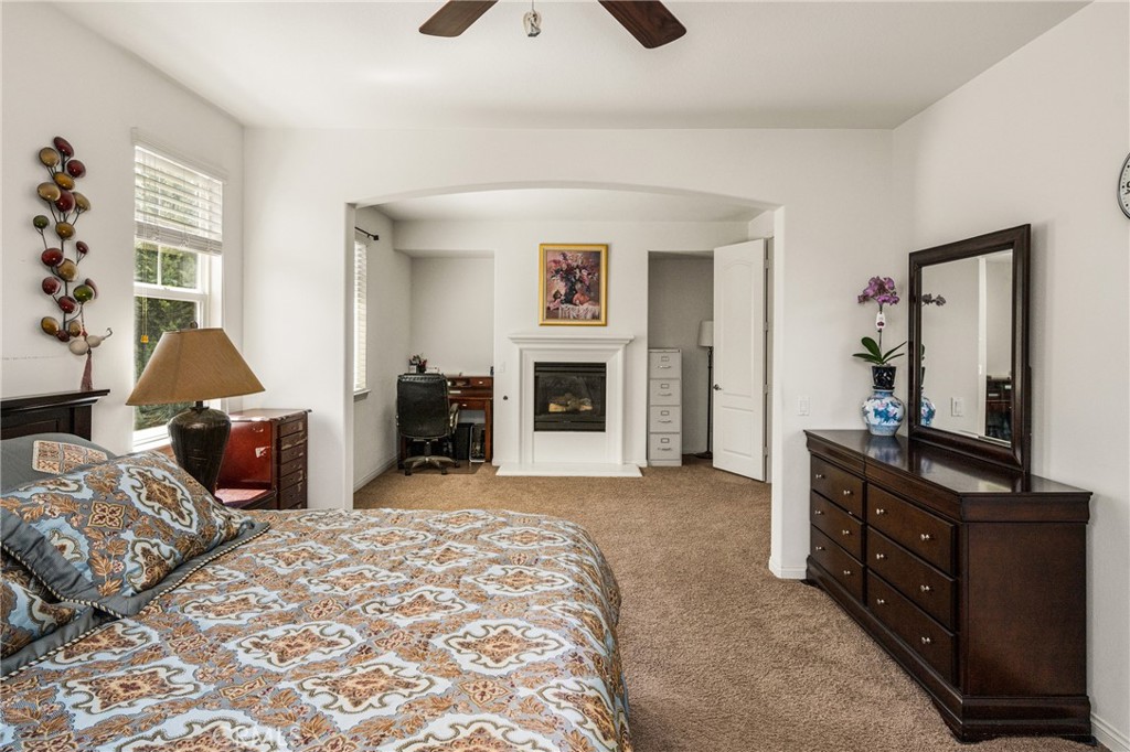 12652 Twin Peak Court