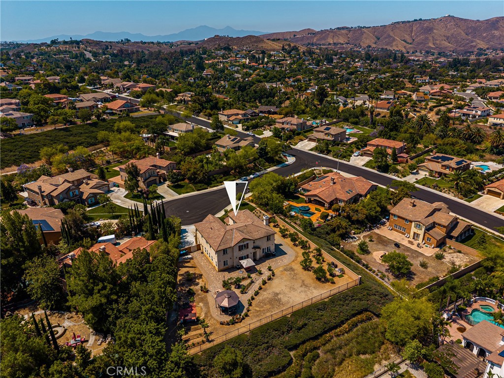 12652 Twin Peak Court