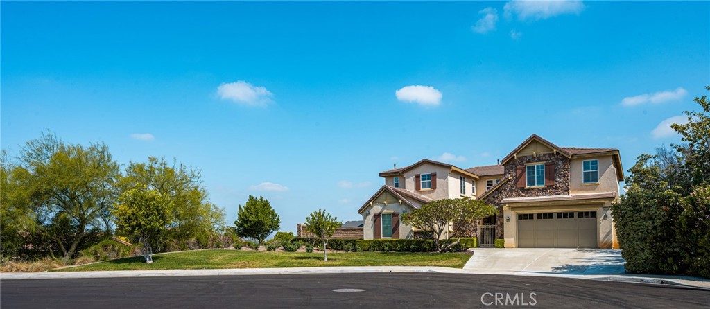 12652 Twin Peak Court