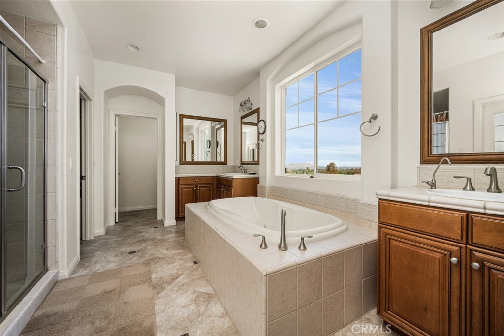 12652 Twin Peak Court