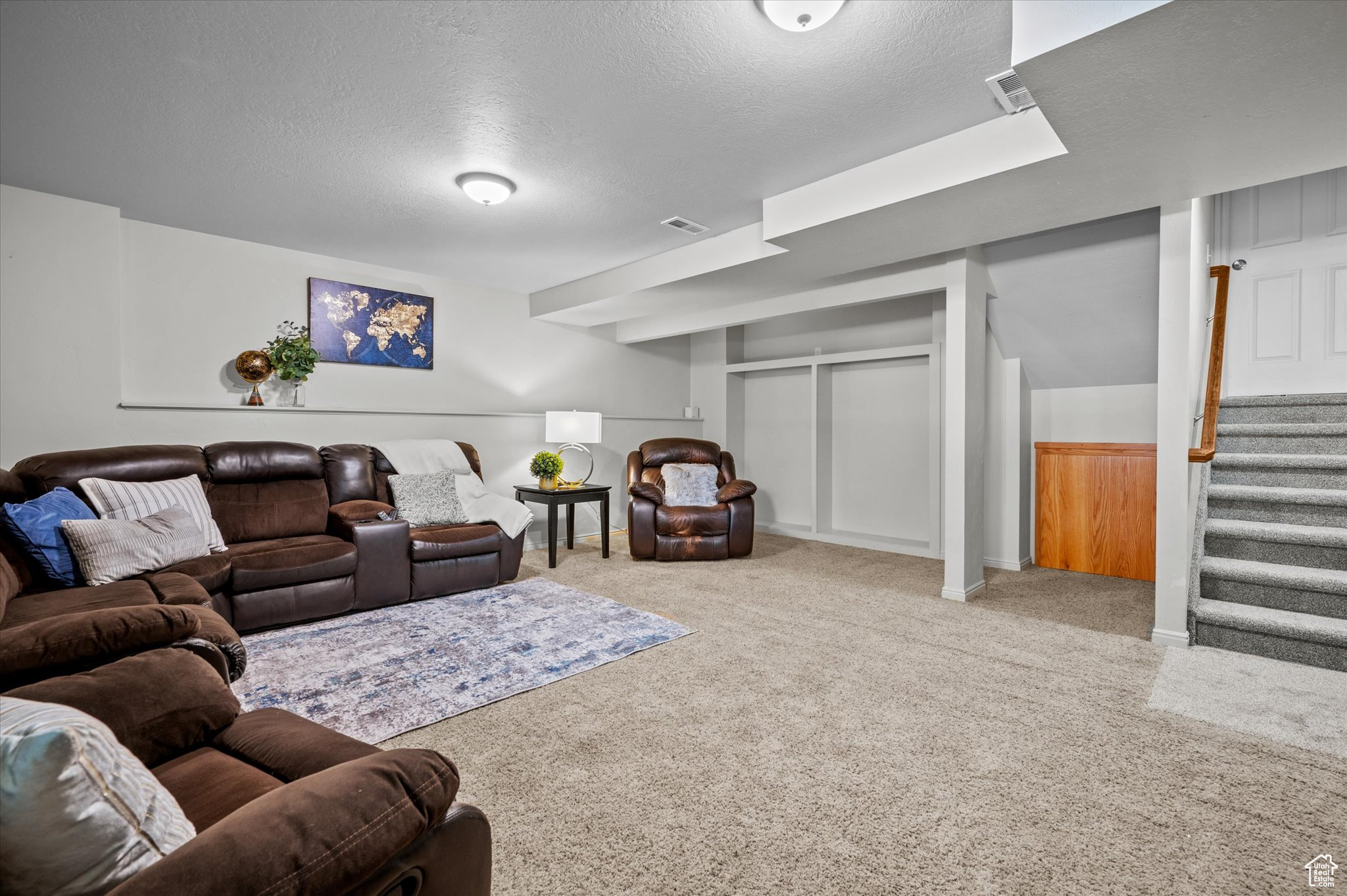 1298 W STUART CT