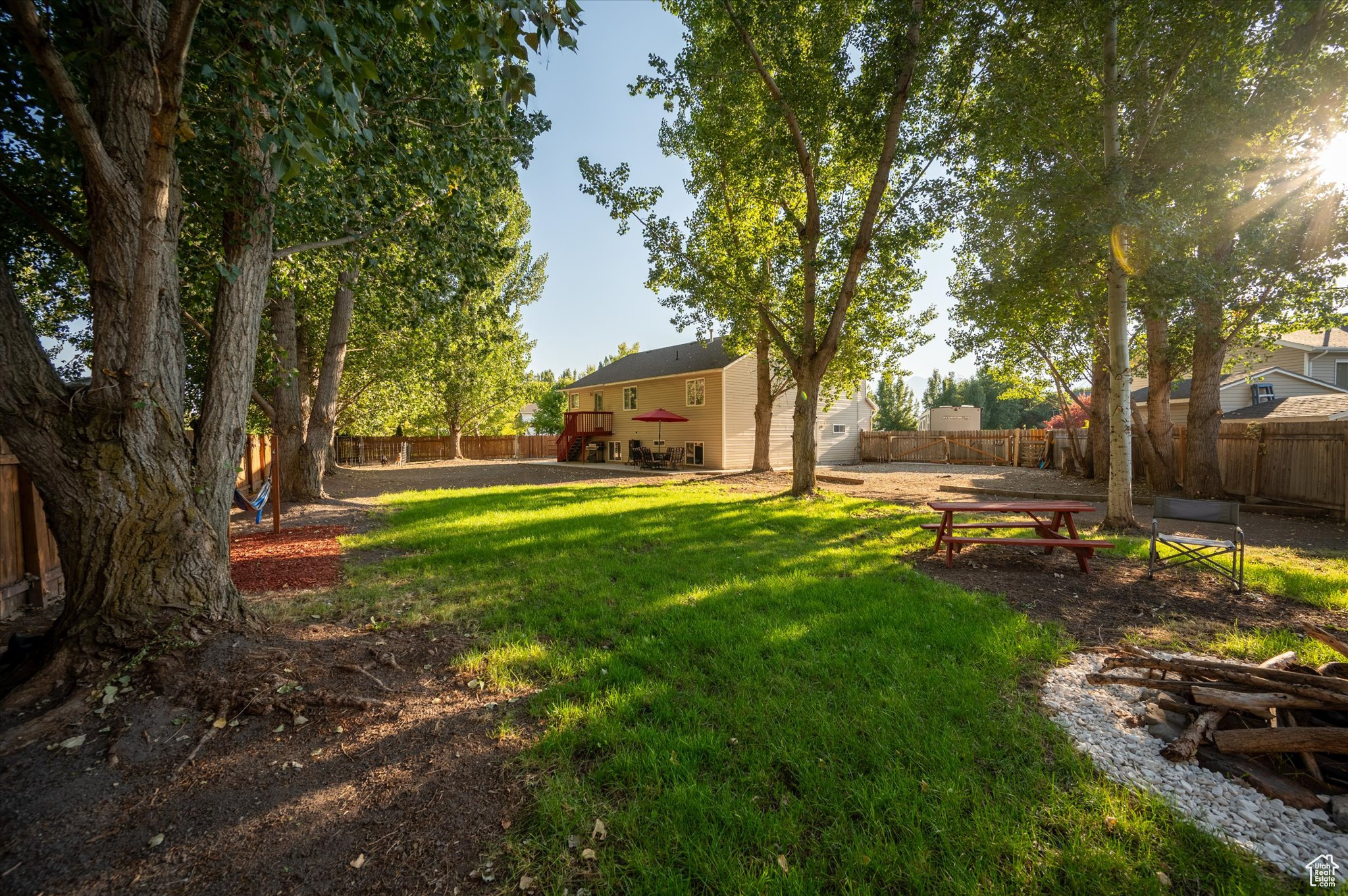 1298 W STUART CT