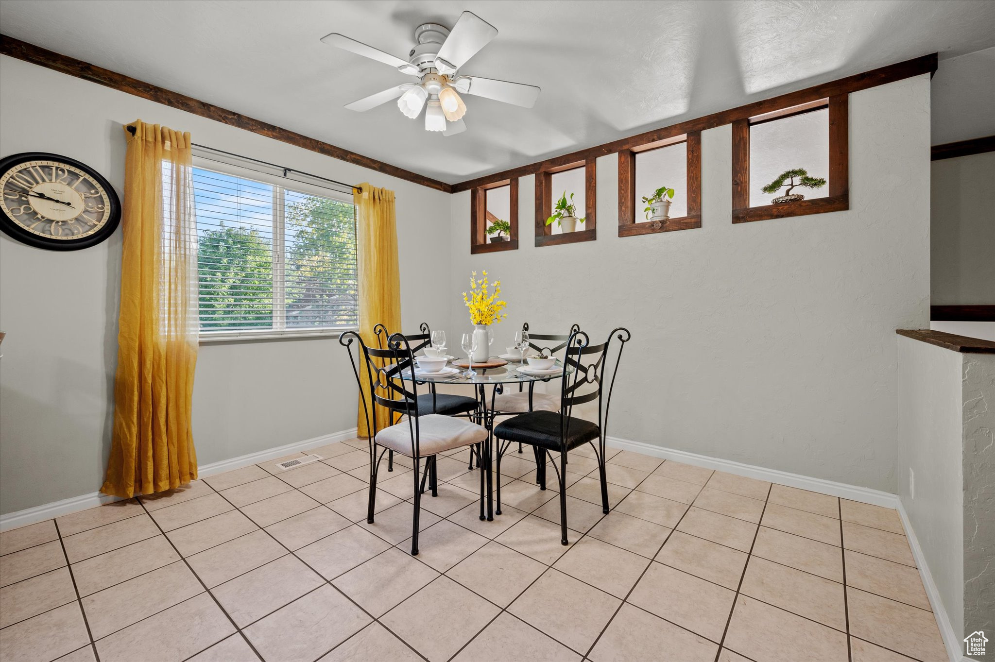 1298 W STUART CT