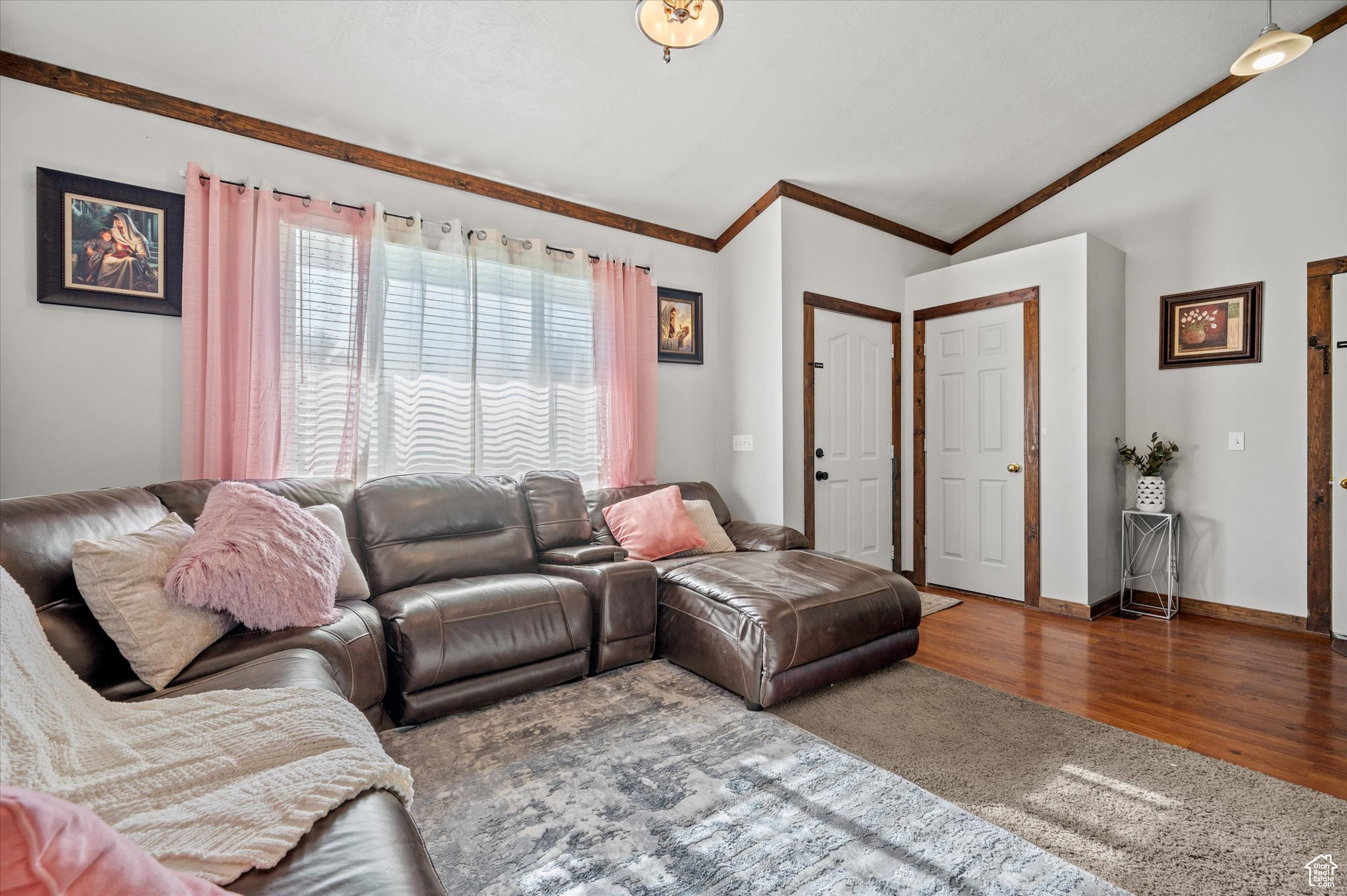 1298 W STUART CT