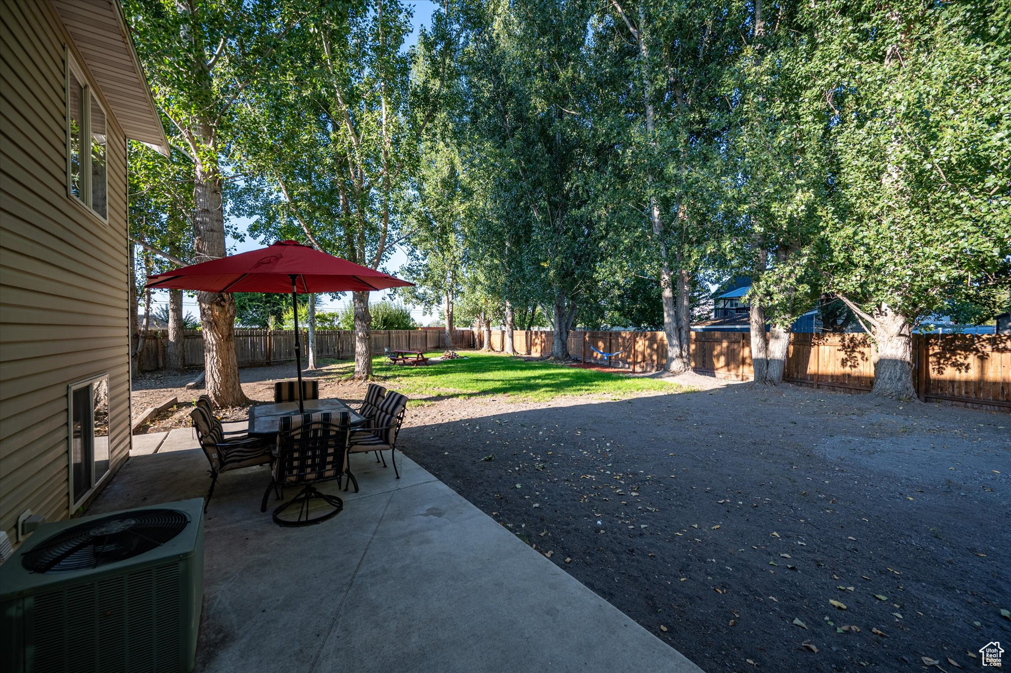 1298 W STUART CT