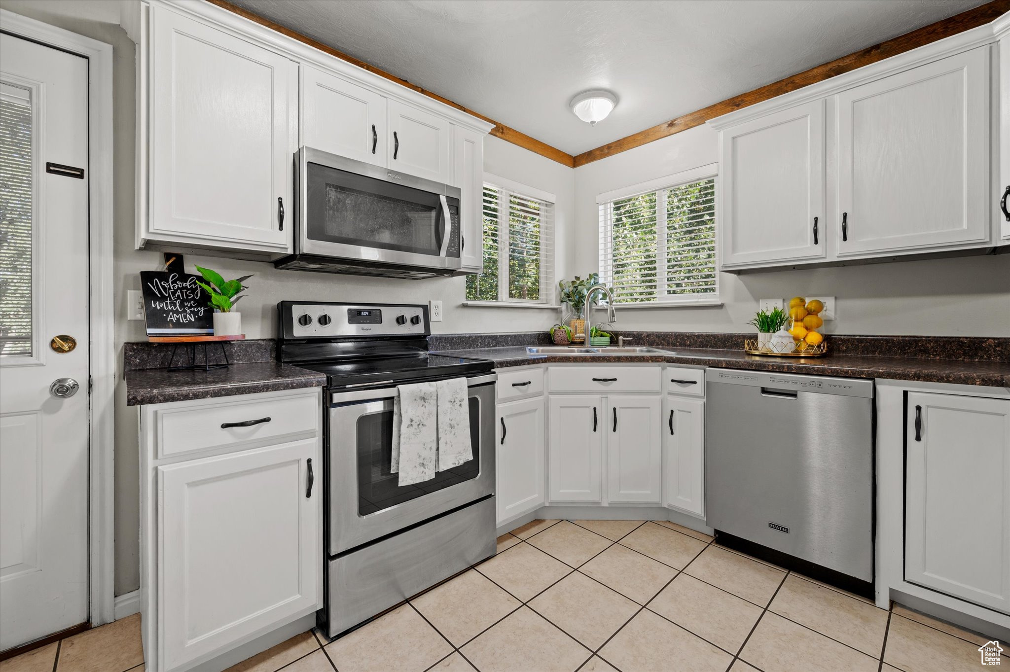 1298 W STUART CT