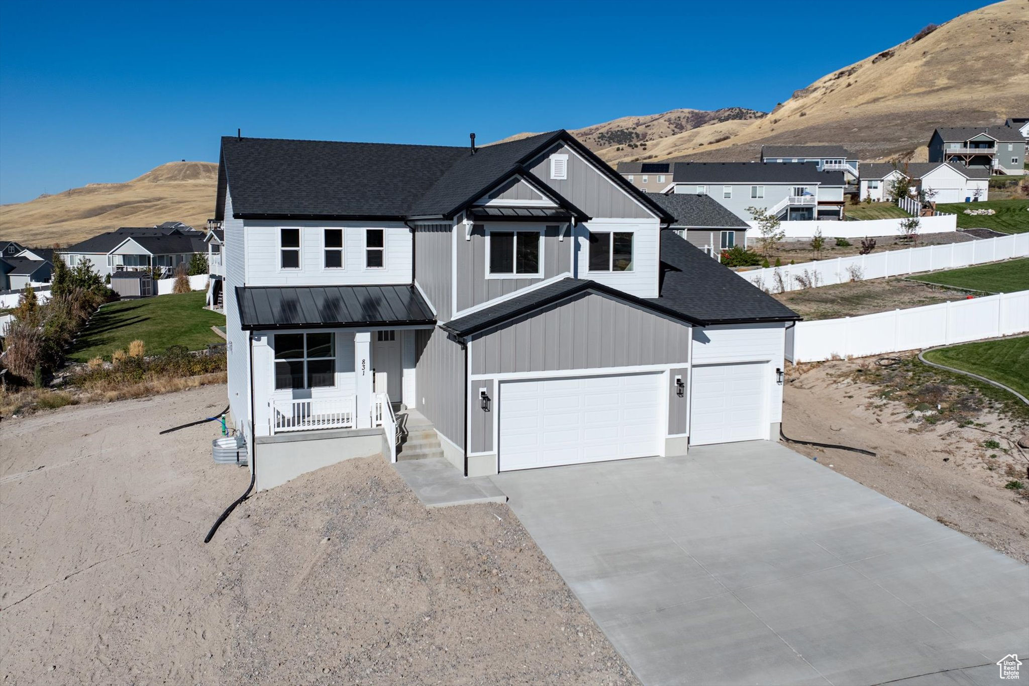 831 E 490 N #143