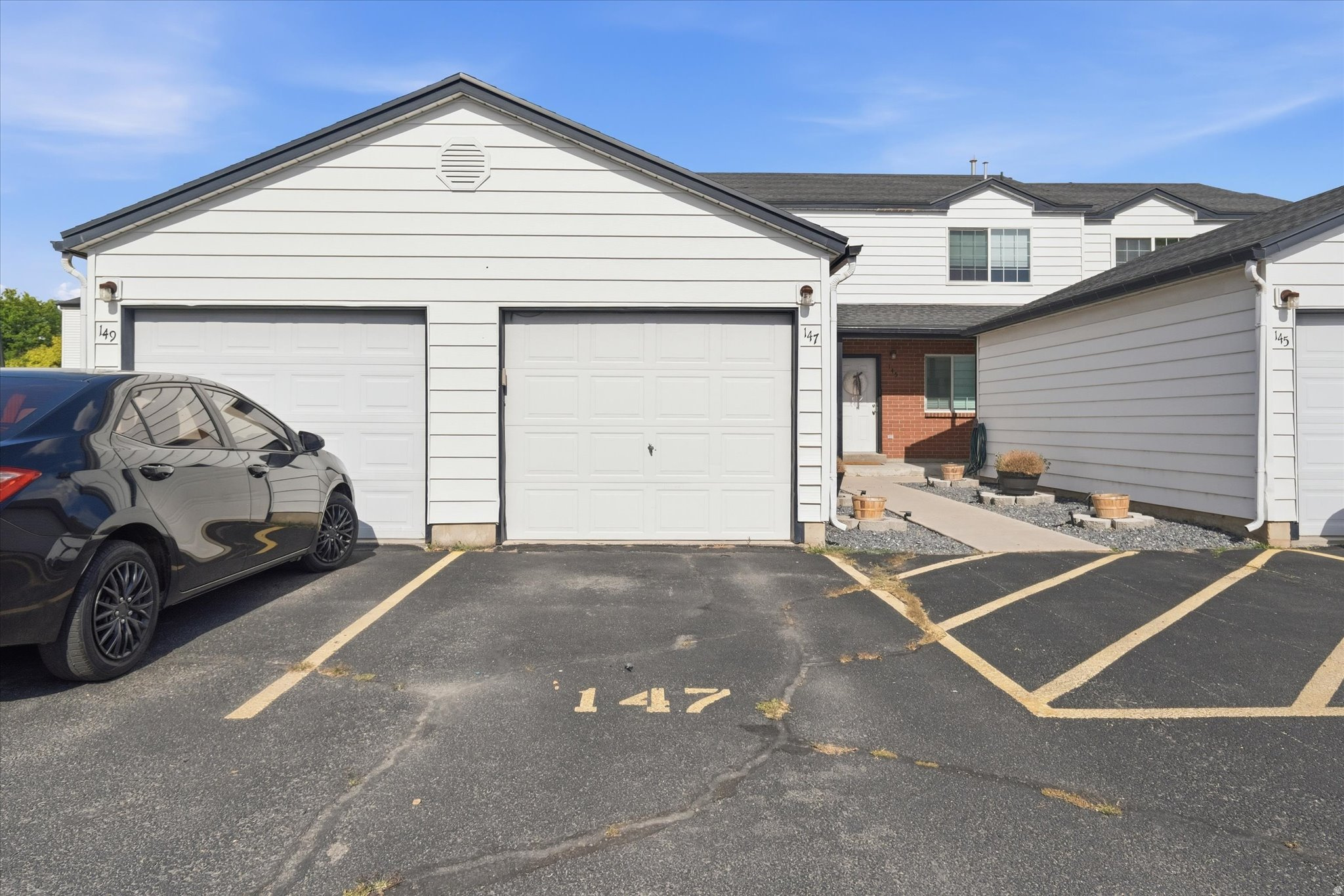 147 W 1190 N