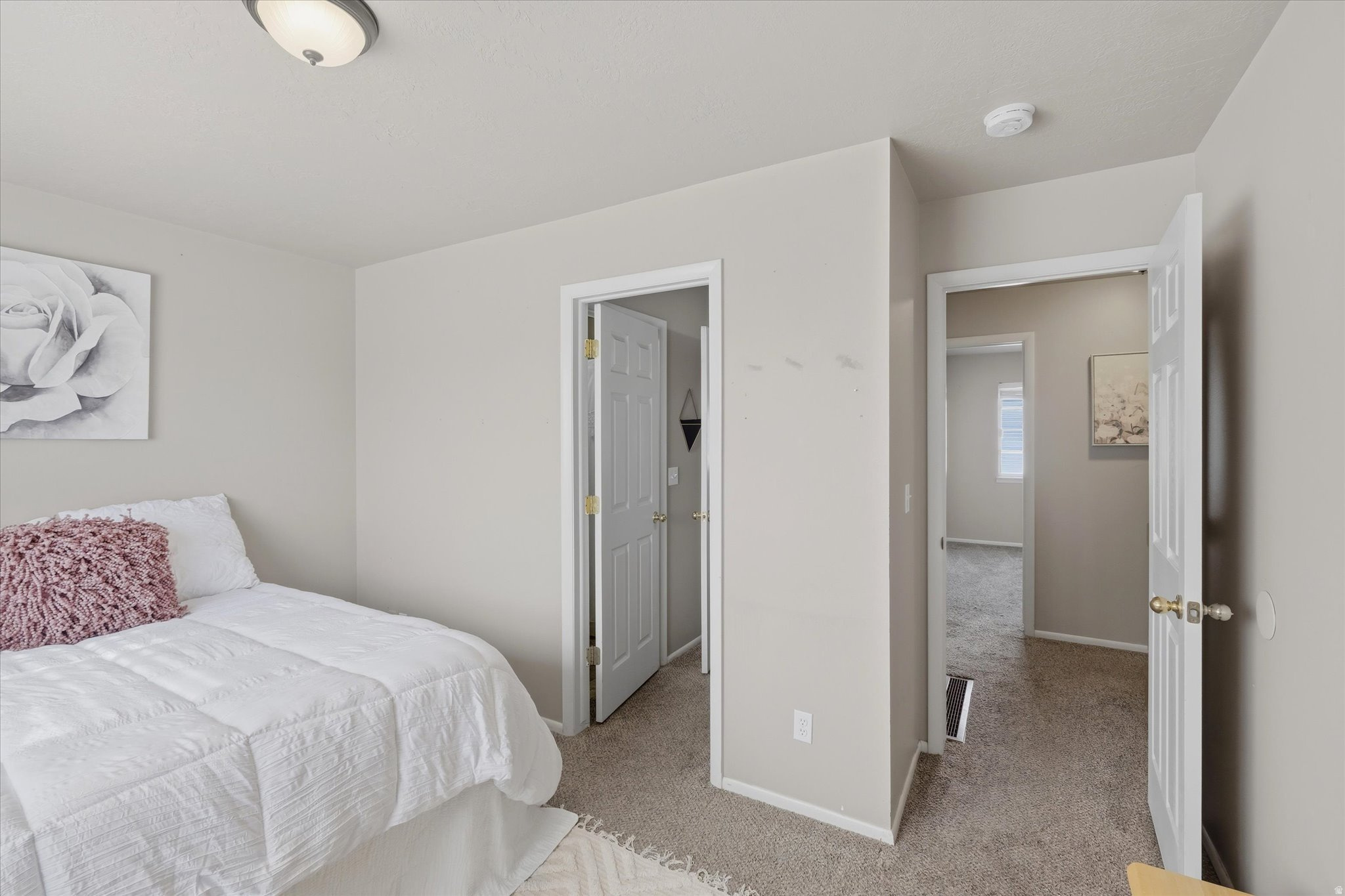 147 W 1190 N