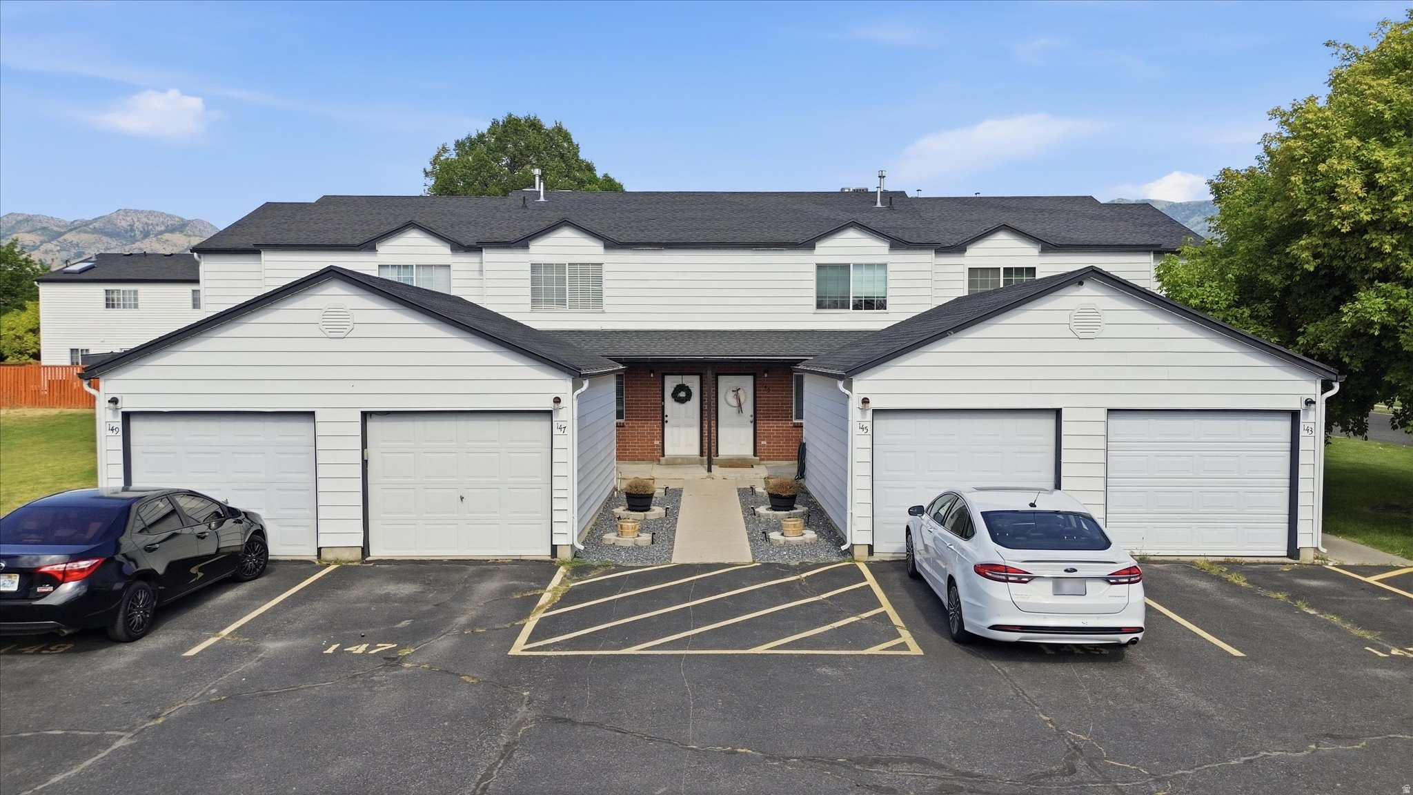 147 W 1190 N