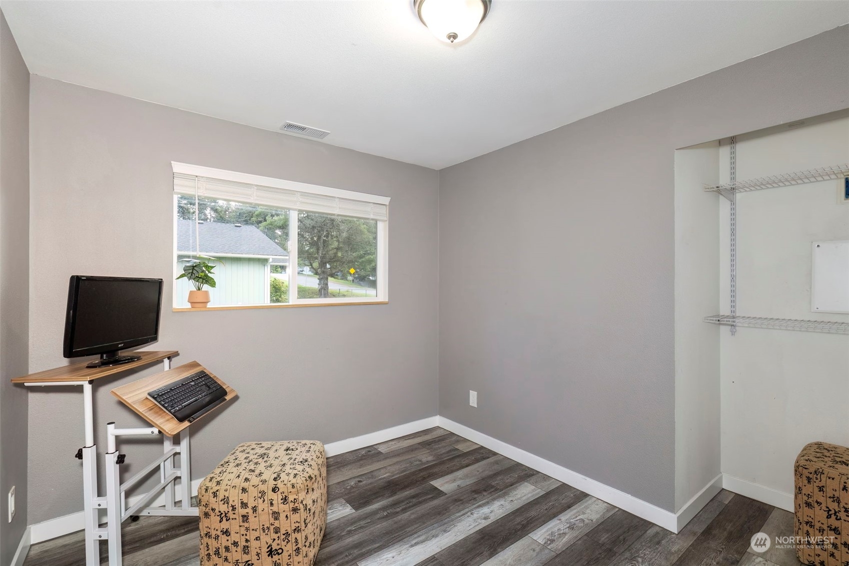 1950 Hillwood Lane SE