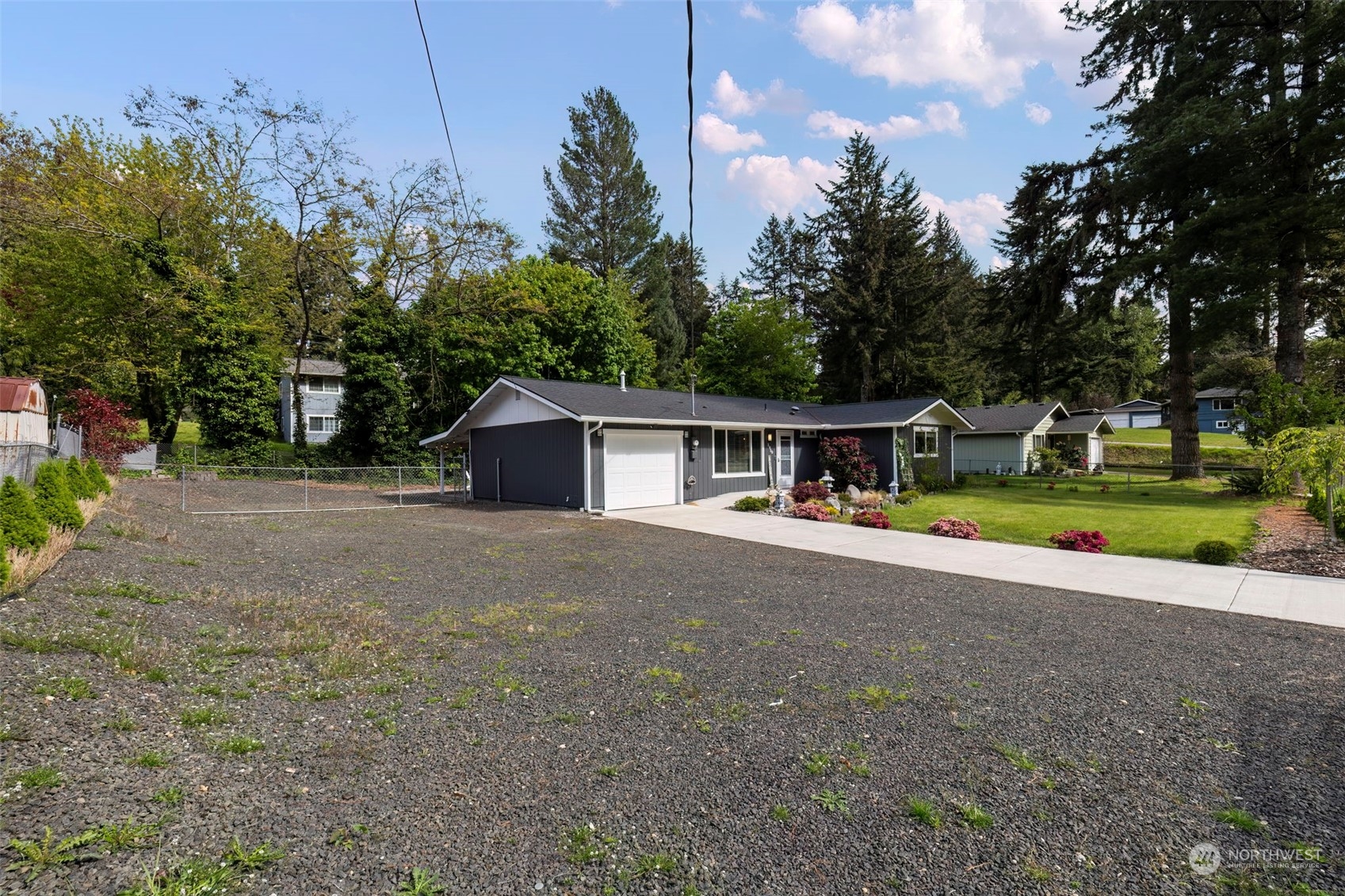 1950 Hillwood Lane SE