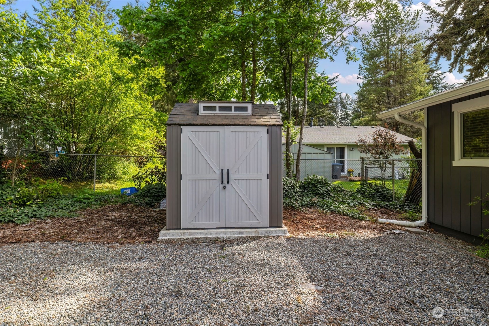 1950 Hillwood Lane SE