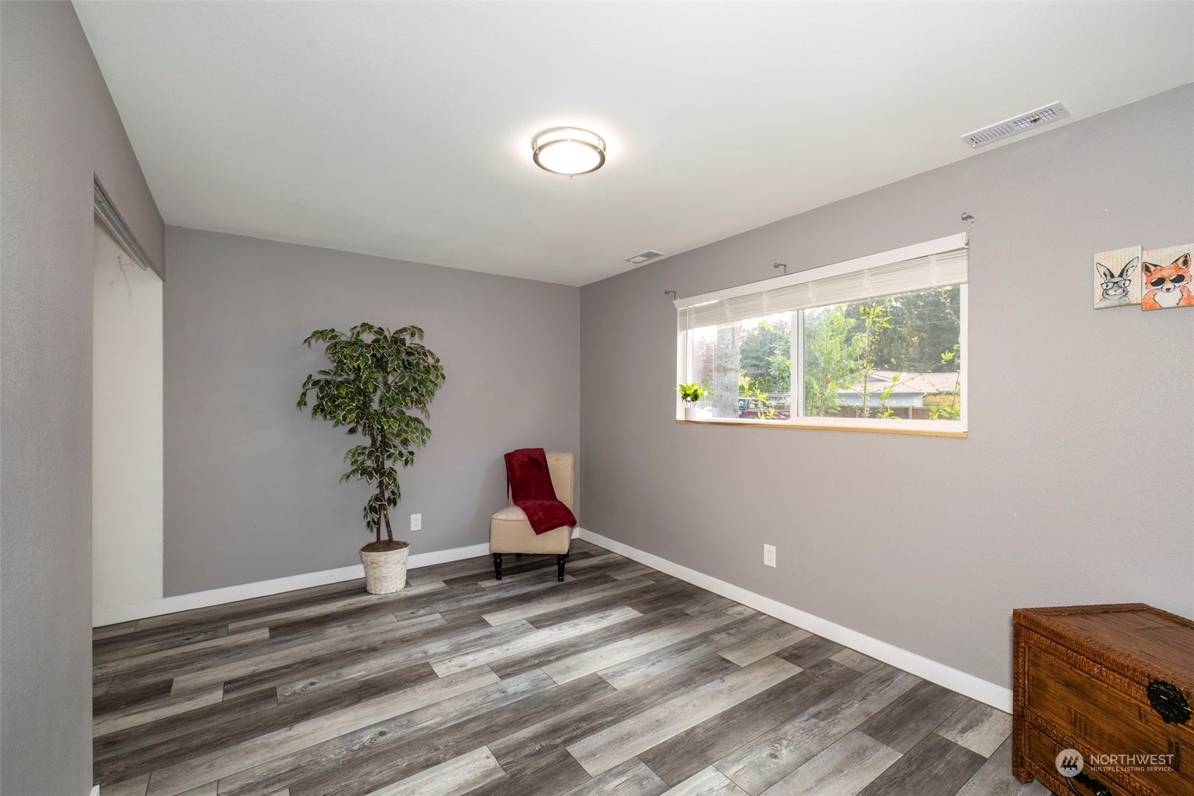 1950 Hillwood Lane SE