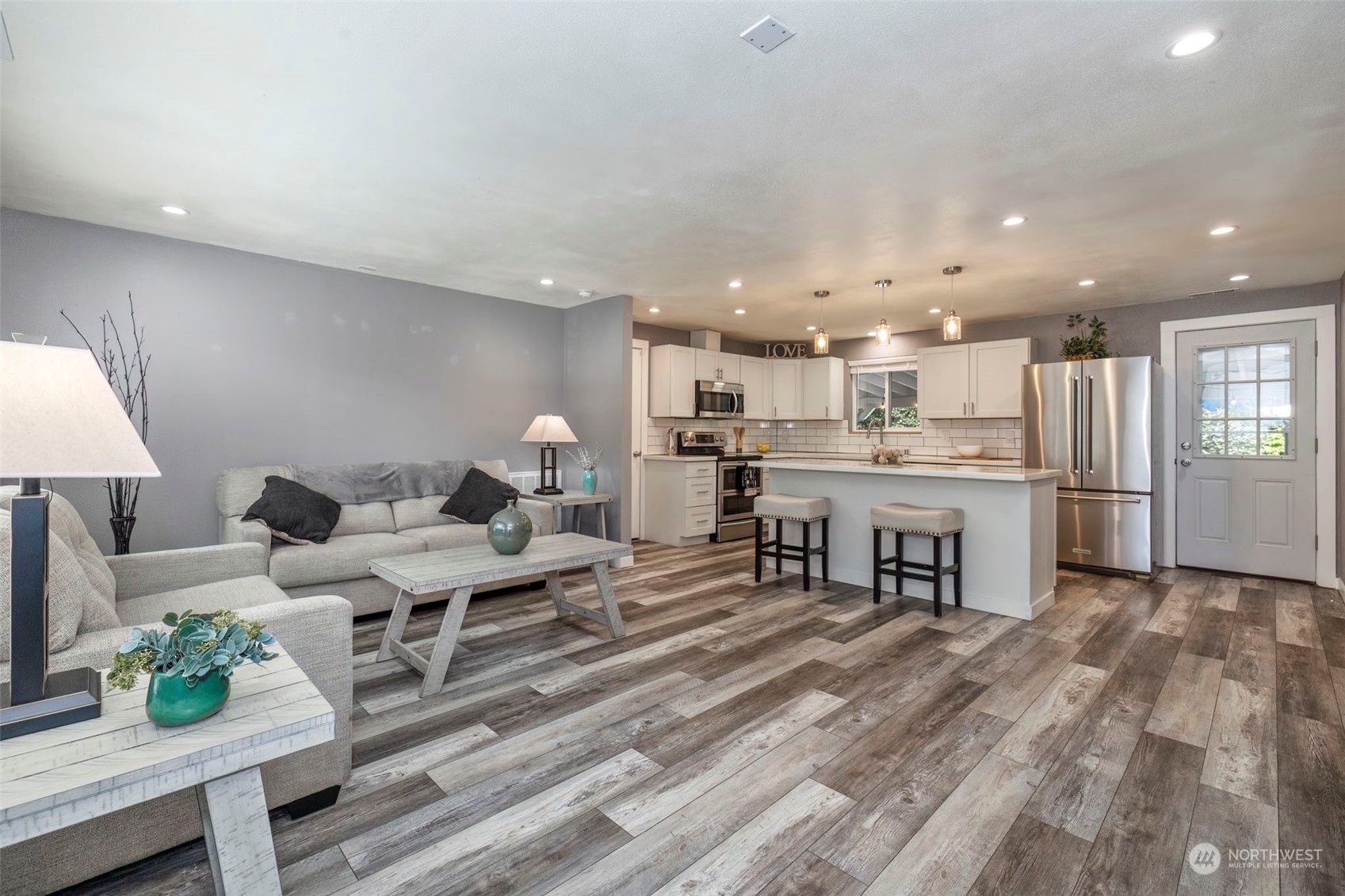 1950 Hillwood Lane SE