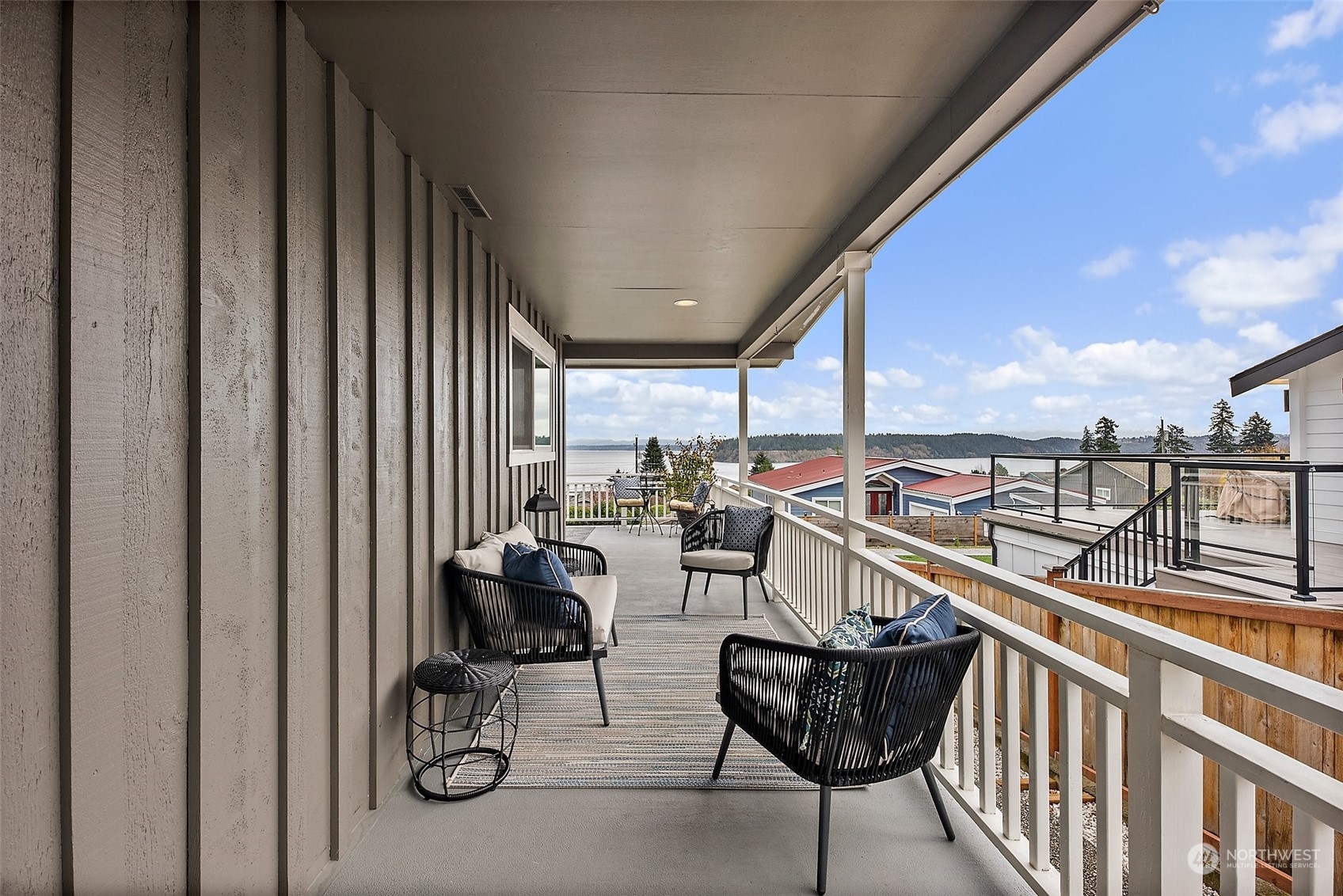 6823 Soundview Drive