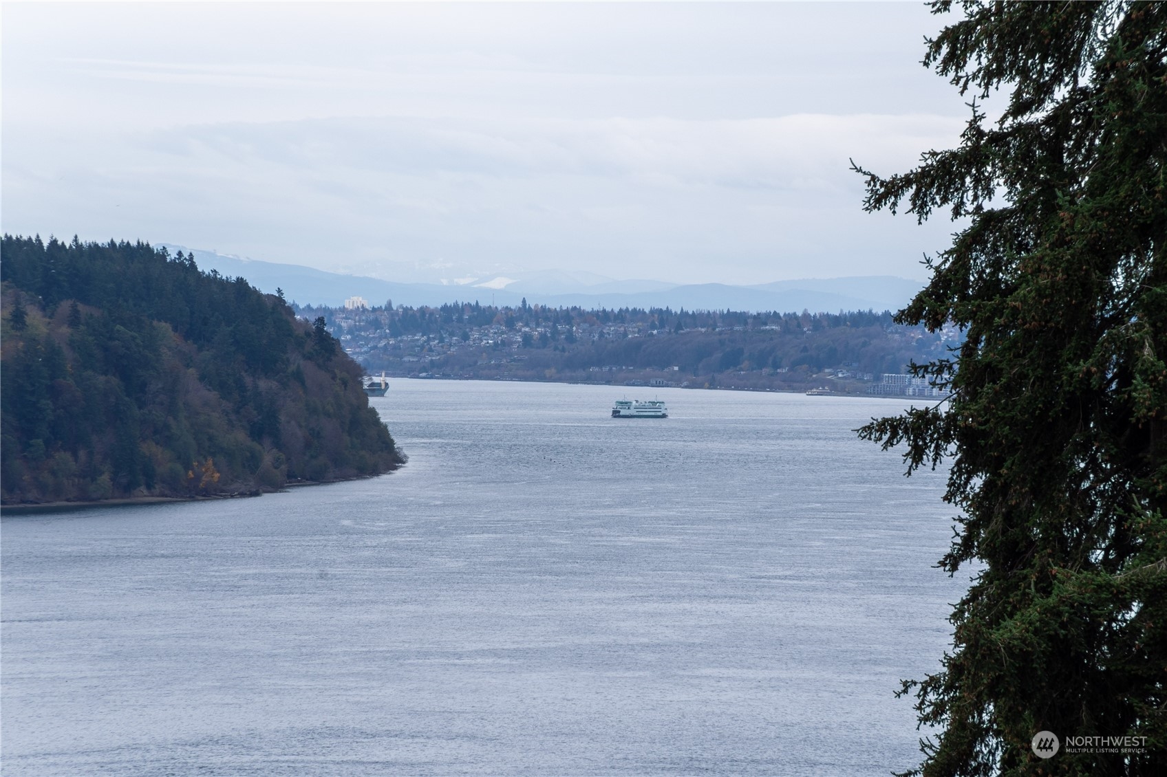 710 122nd Street Ct NW