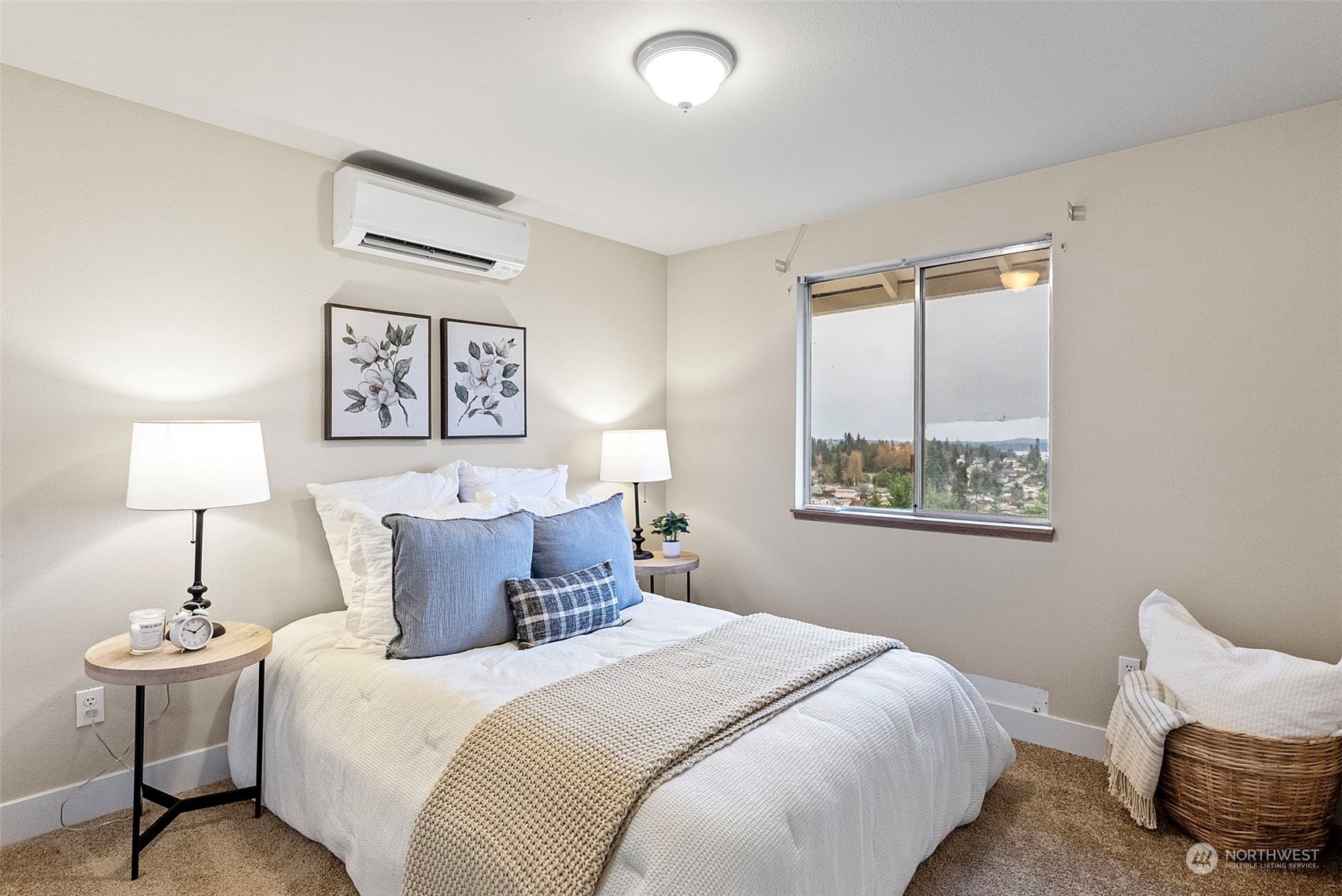 1210 Lansing Avenue W