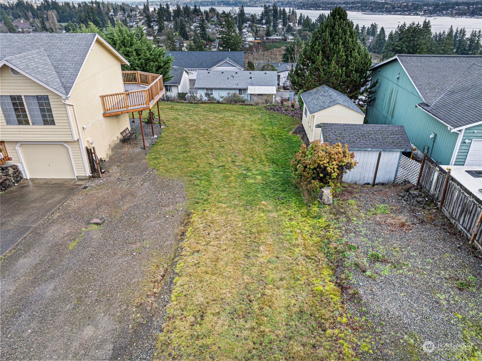 1210 Lansing Avenue W