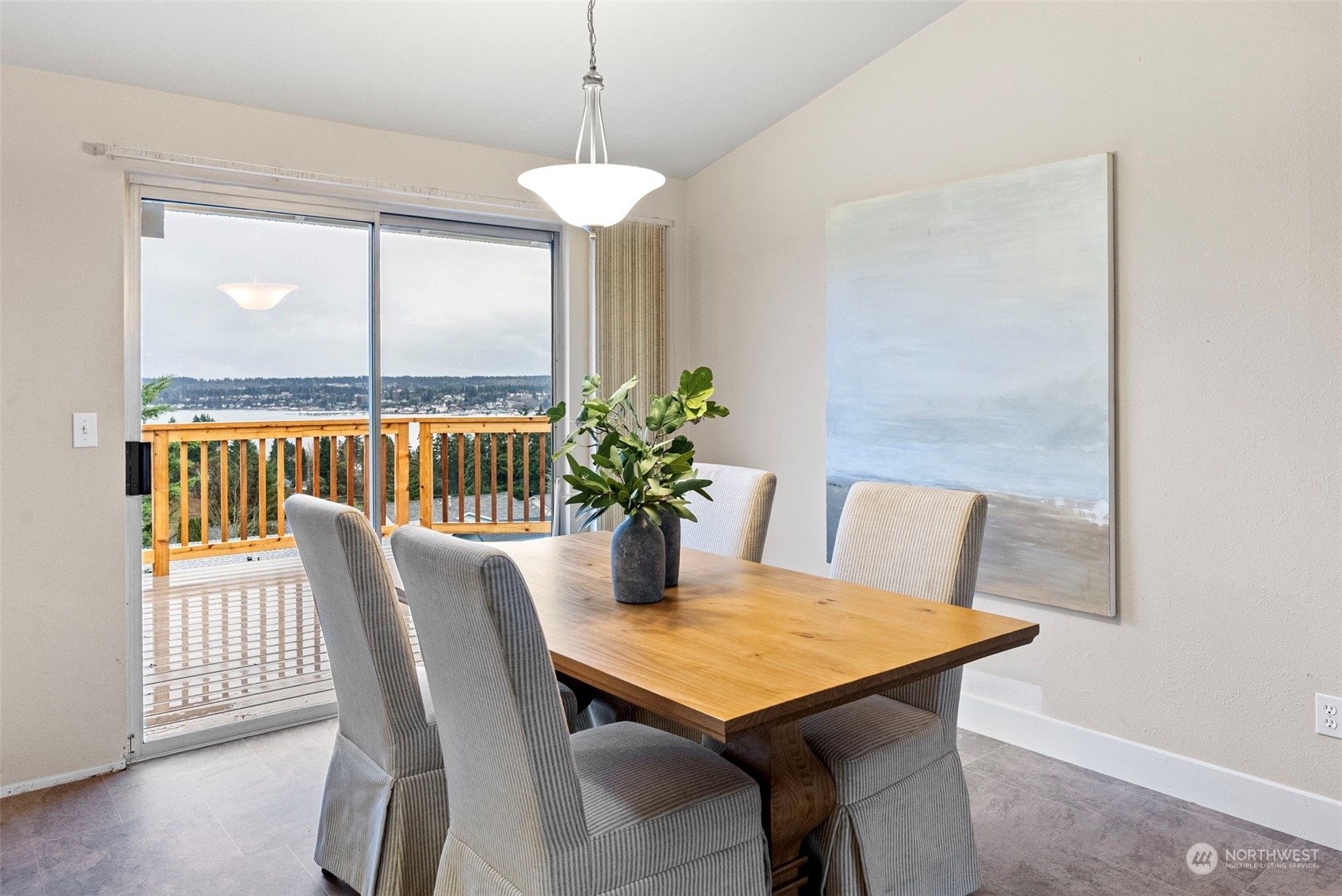 1210 Lansing Avenue W