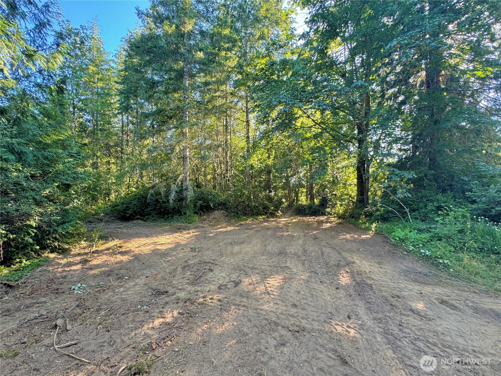 5563 Lackey Court NW