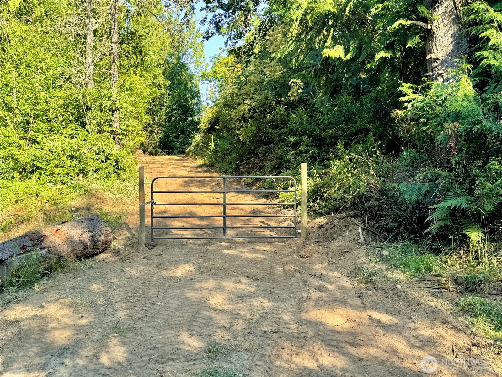 5563 Lackey Court NW