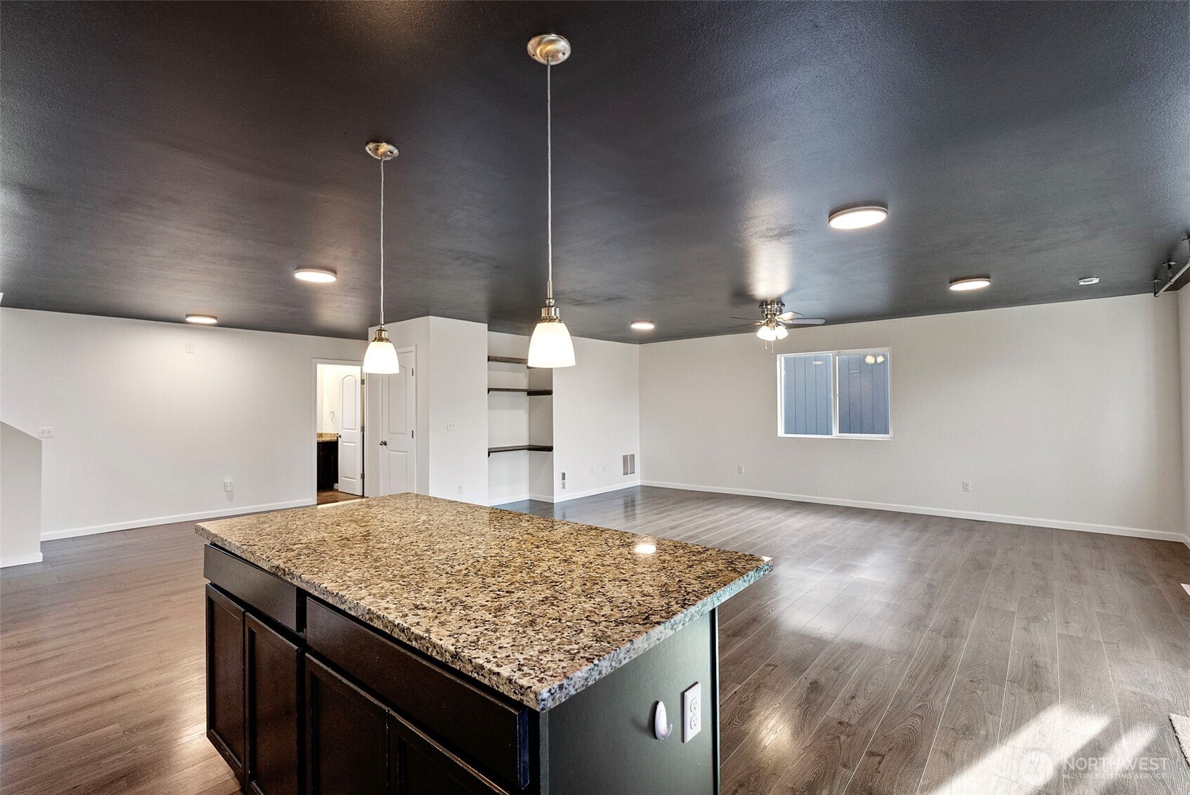 4233 SE Horsehead Way