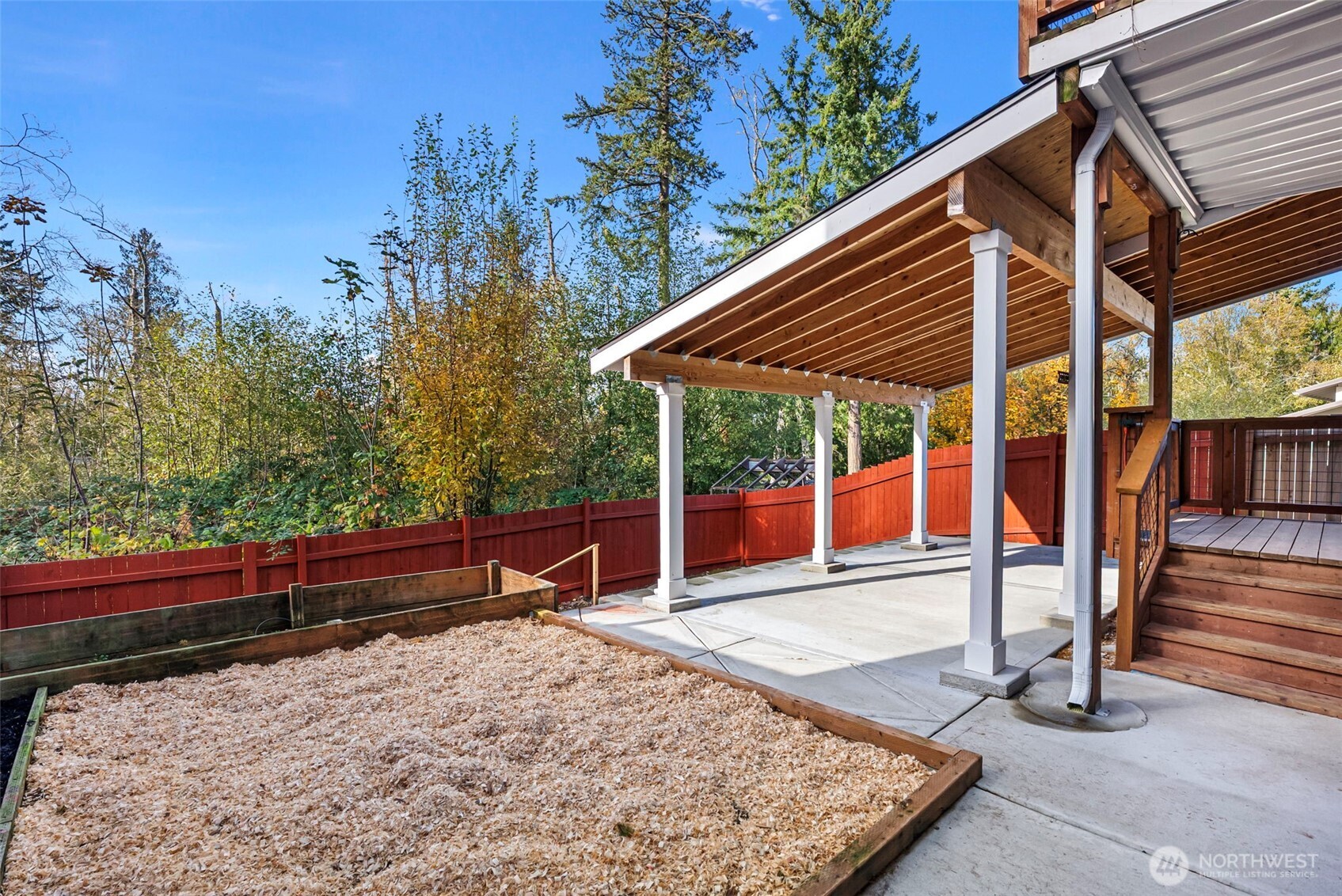 4233 SE Horsehead Way