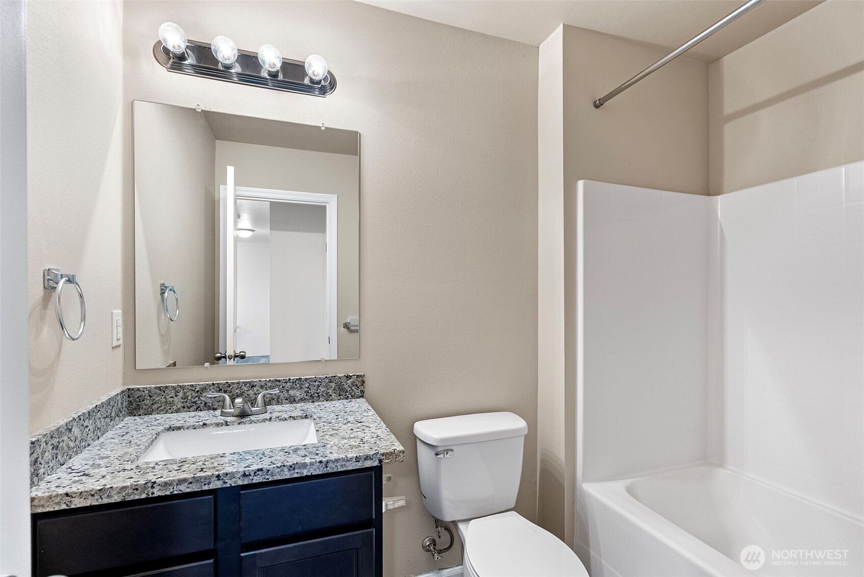 4233 SE Horsehead Way