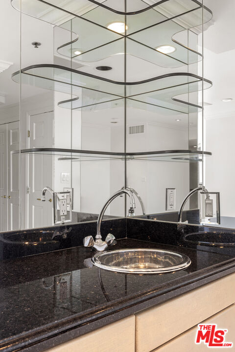 10724 Wilshire Blvd Unit: 1210