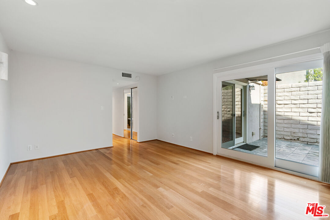 42 Village Pkwy