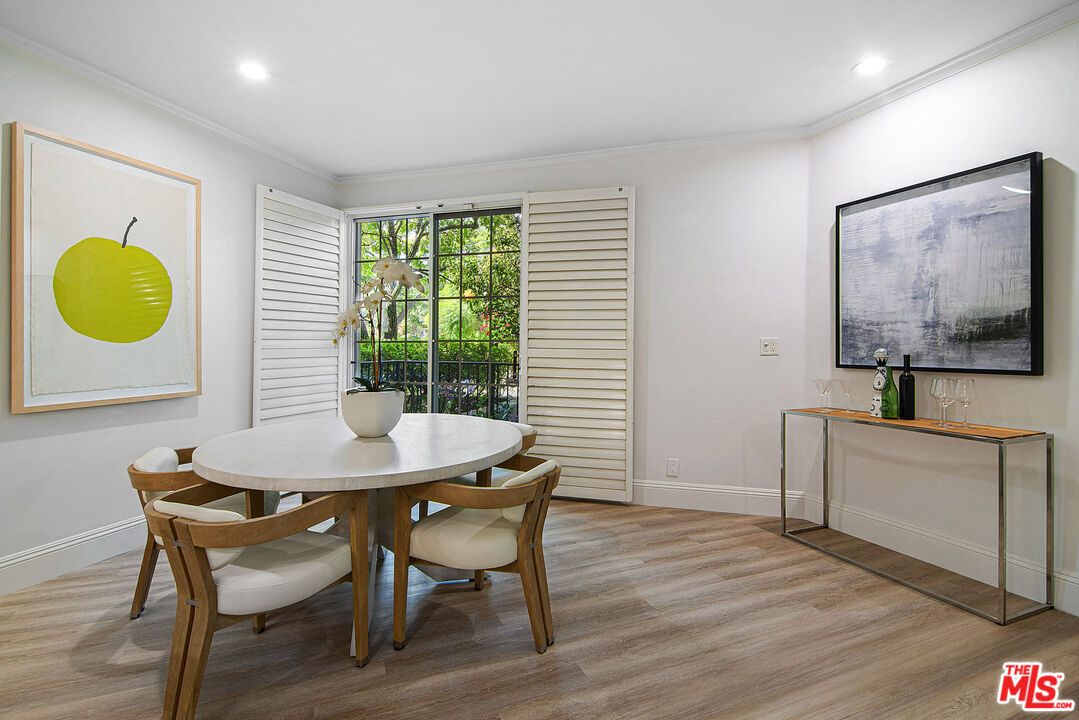 458 N Oakhurst Dr Unit: 102