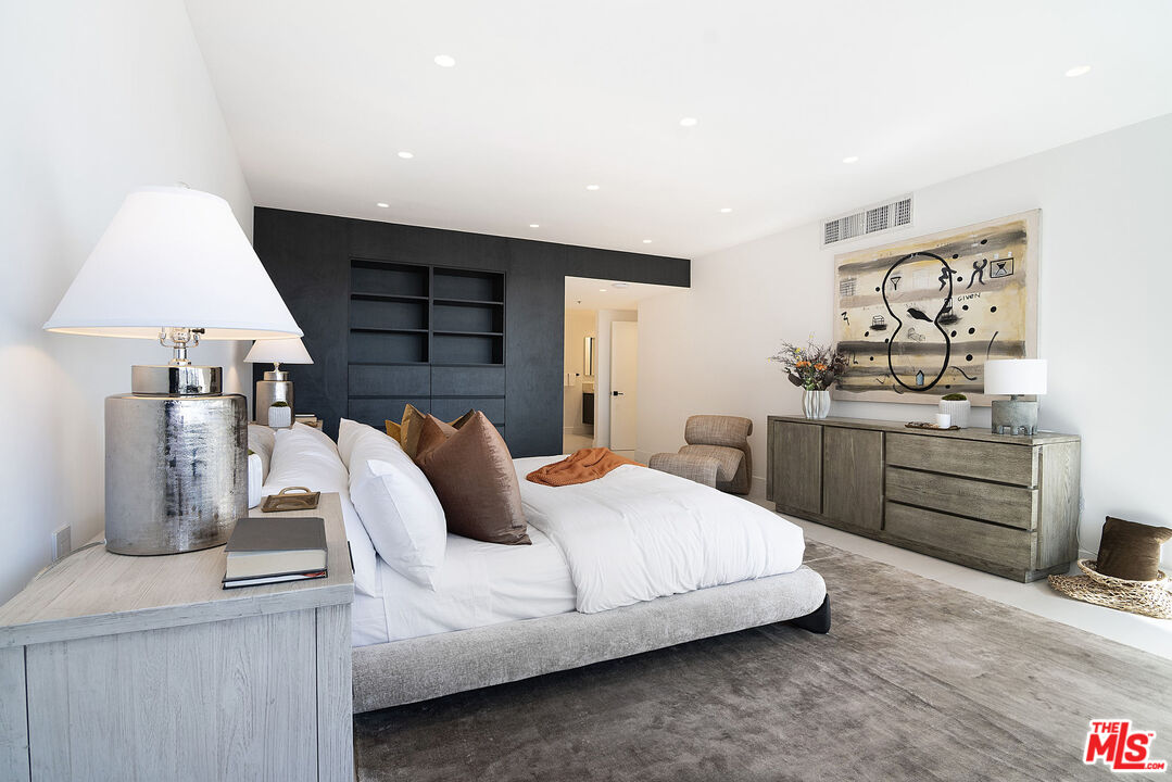 10724 Wilshire Blvd Unit: 1210