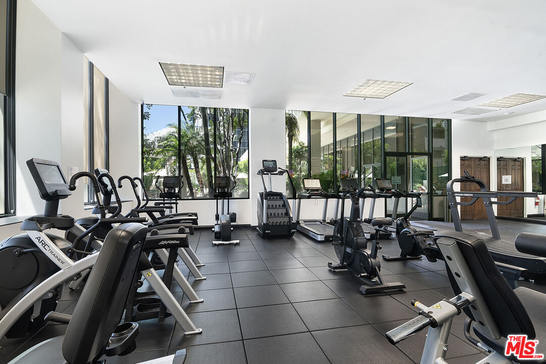 10724 Wilshire Blvd Unit: 1210