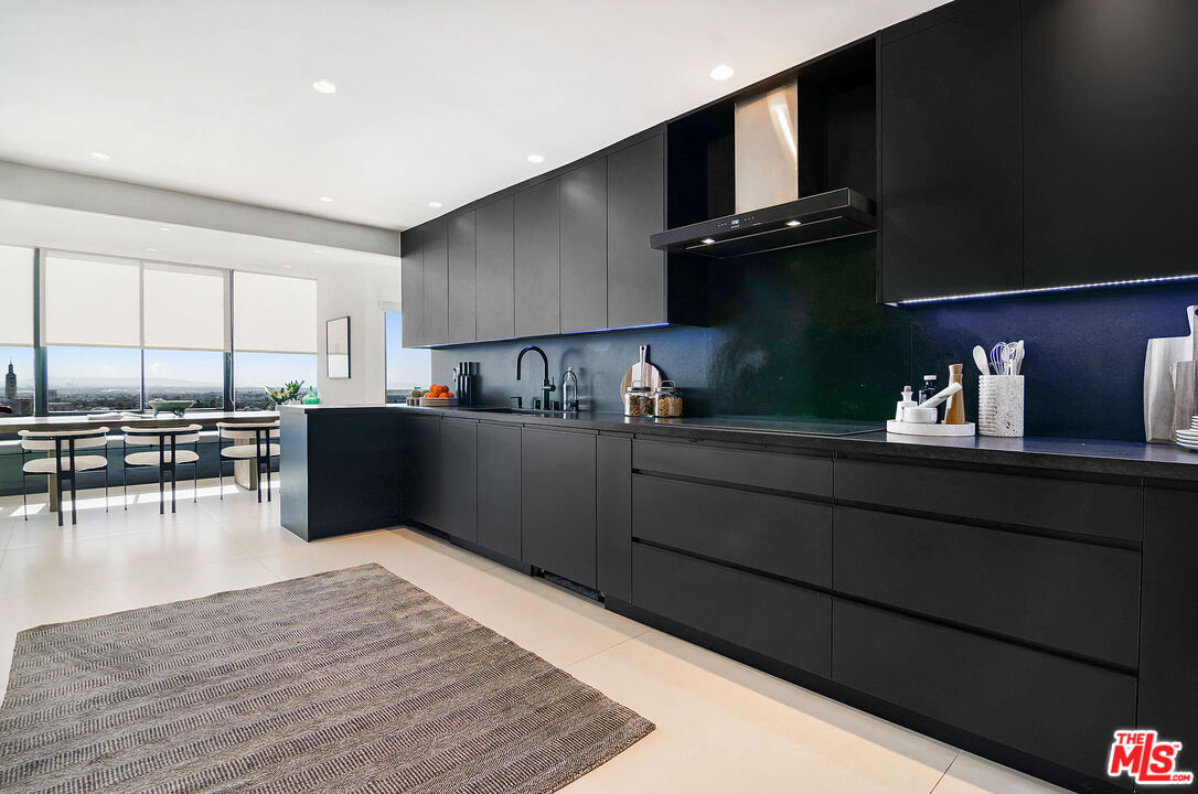 10724 Wilshire Blvd Unit: 1210