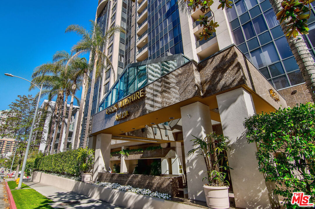 10724 Wilshire Blvd Unit: 1210