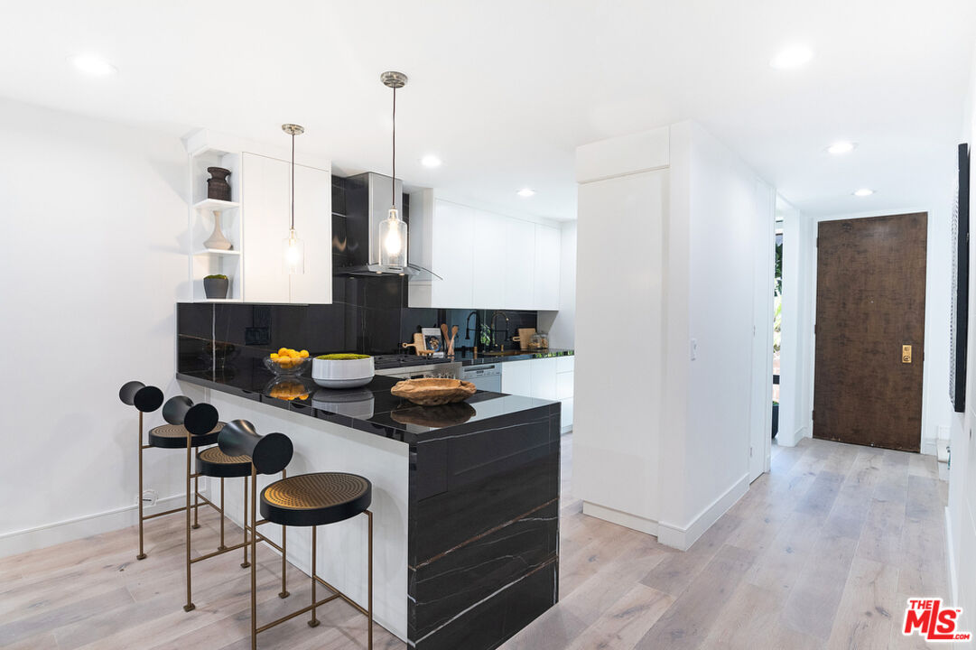 1033 Carol Dr Unit: T13